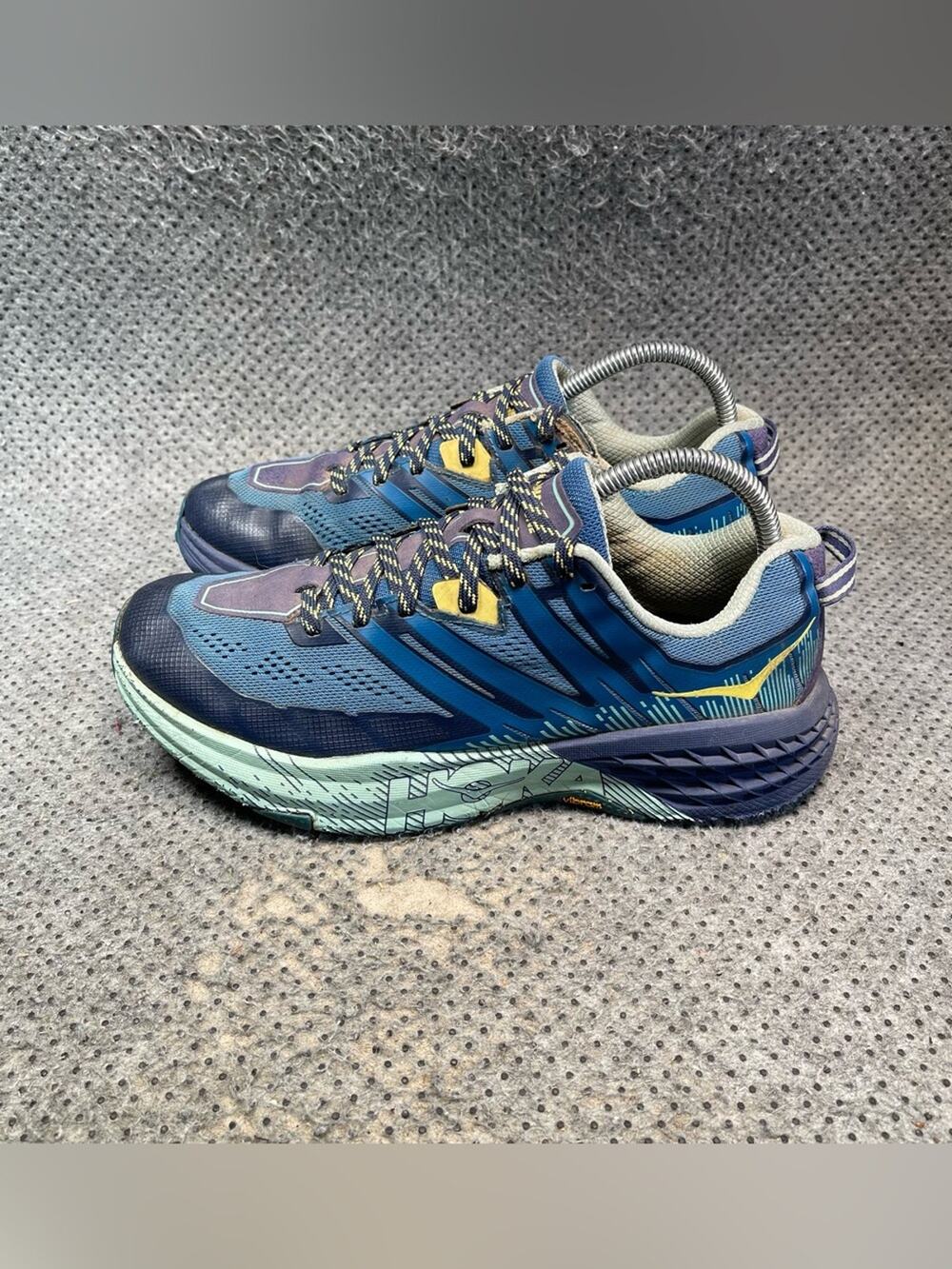 Hoka One One Speedgoat 3 Blue Running Shoes Size 8.5 Women’s